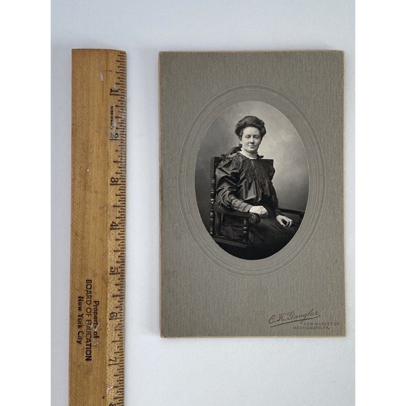 c1900 Cabinet Card Woman Oval Portrait Studio Photo E H Gaugler Harrisburg PA - Picture 5 of 6